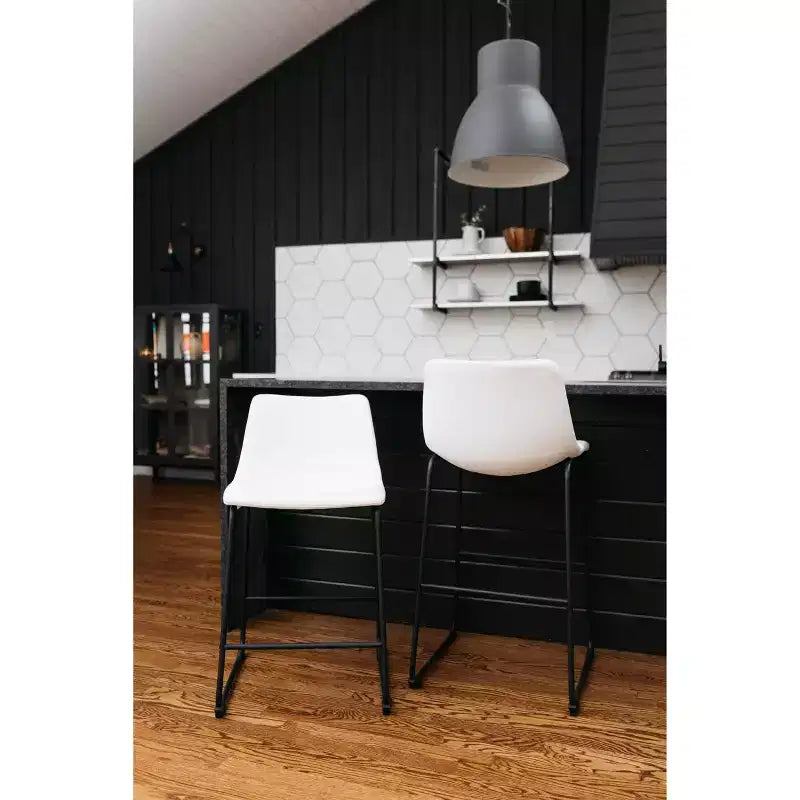 Tabouret de bar rembourré à hauteur de comptoir Centiar – Signature Design by Ashley