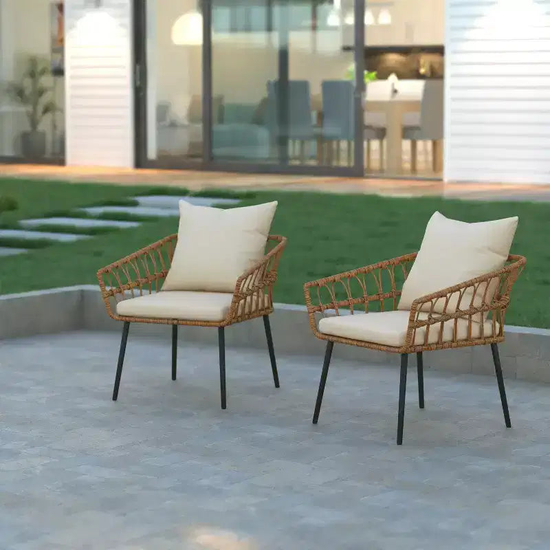 Chaises de patio Bohème en rotin naturel Emma et Oliver avec conception à tissage ouvert et coussins moelleux amovibles pour l'intérieur et l'extérieur