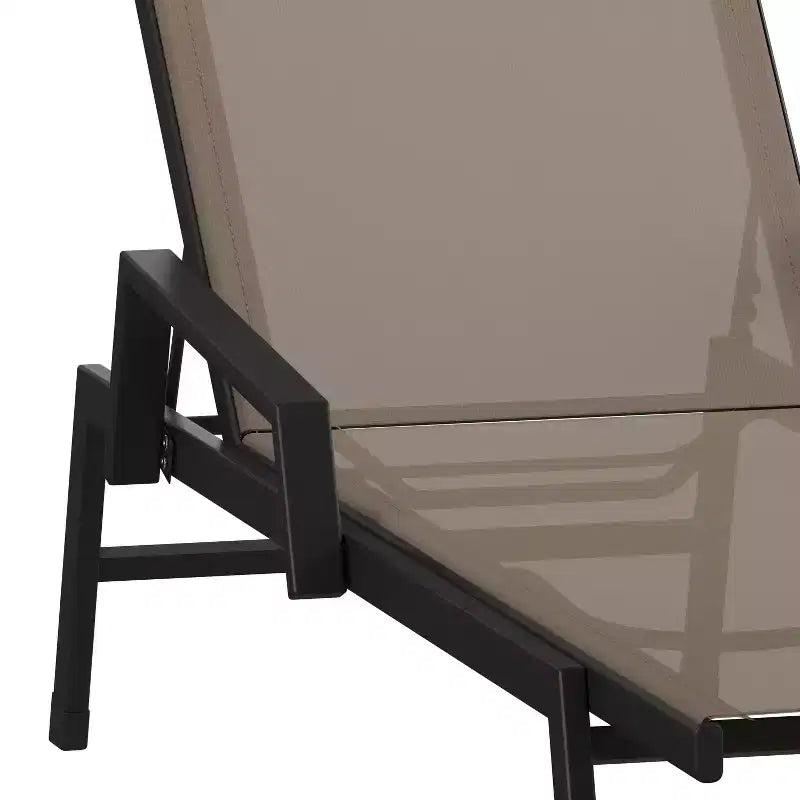 Flash Furniture Brazos, chaise longue réglable avec accoudoirs, transat d'extérieur toutes saisons à cinq positions