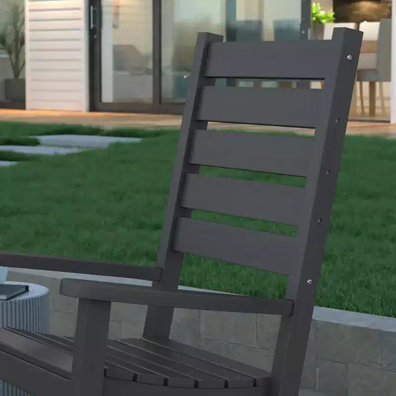 Emma et Oliver – Lot de 2 fauteuils à bascule contemporains en PEHD résistant aux intempéries pour l'intérieur et l'extérieur