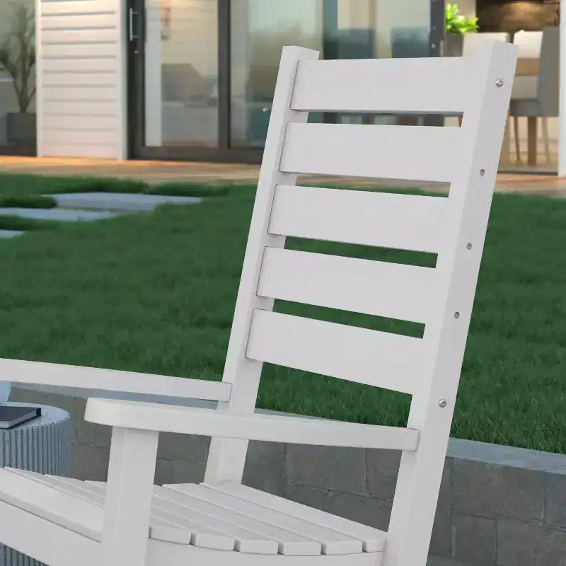 Emma et Oliver – Lot de 2 fauteuils à bascule contemporains en PEHD résistant aux intempéries pour l'intérieur et l'extérieur