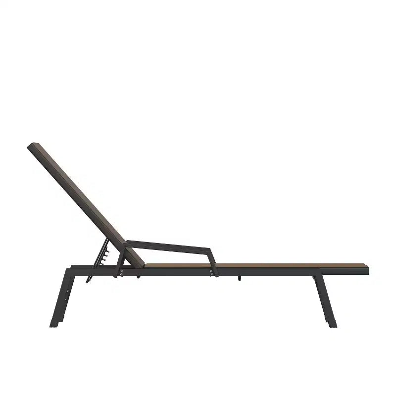 Chaise longue de patio réglable 5 positions en textilène Emma et Oliver avec accoudoirs et cadre en métal