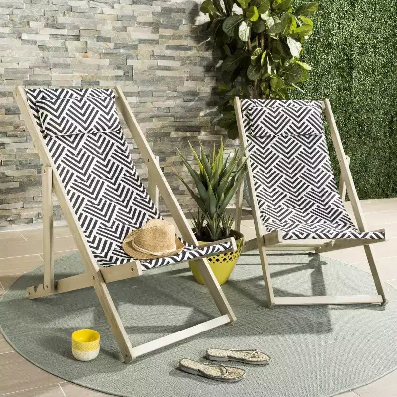 Chaise longue Rive avec coussin intérieur/extérieur - PAT7039 - Bleu marine/Blanc - Safavieh