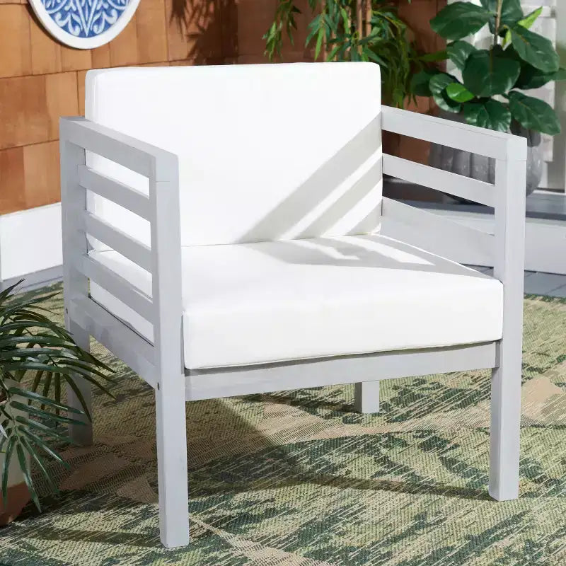 Fauteuil de patio Kinnell intérieur/extérieur - PAT7301 - Safavieh