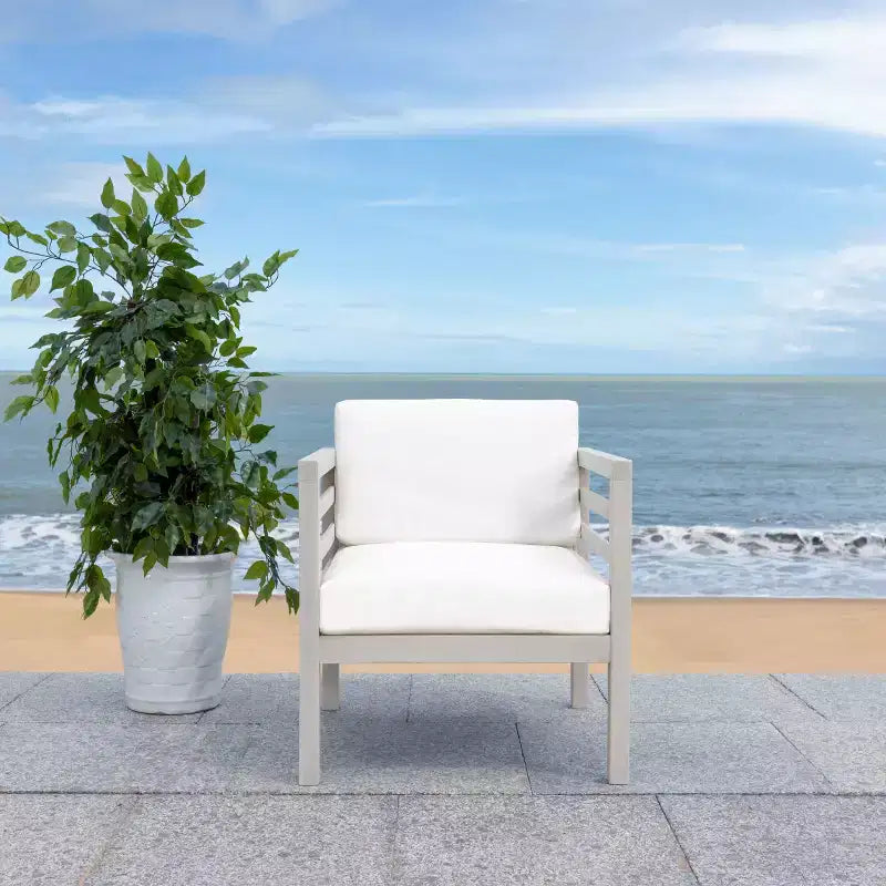 Fauteuil de patio Kinnell intérieur/extérieur - PAT7301 - Safavieh