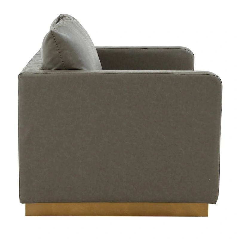 Causeuse en cuir moderne LeisureMod Nervo avec base et coussins dorés - 55,9
