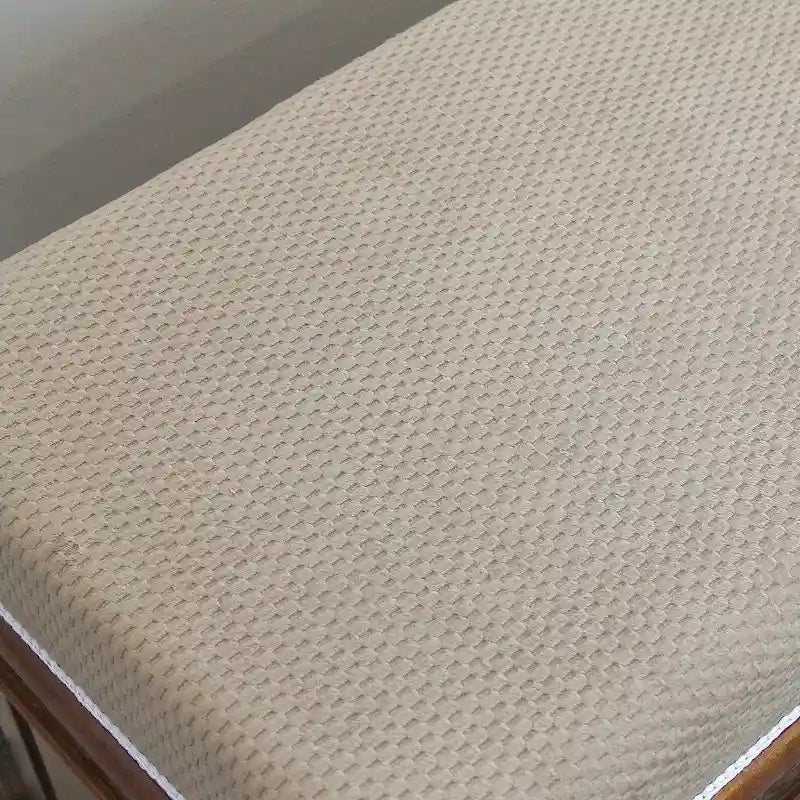 Banc de rangement sculpté en bois Windsor