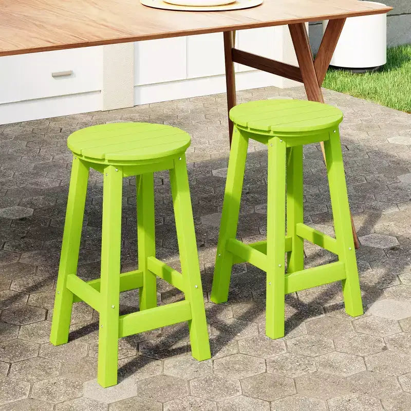 WestinTrends Malibu 24 Tabouret de comptoir rond sans dossier en polyéthylène haute densité résistant aux intempéries (lot de 2)