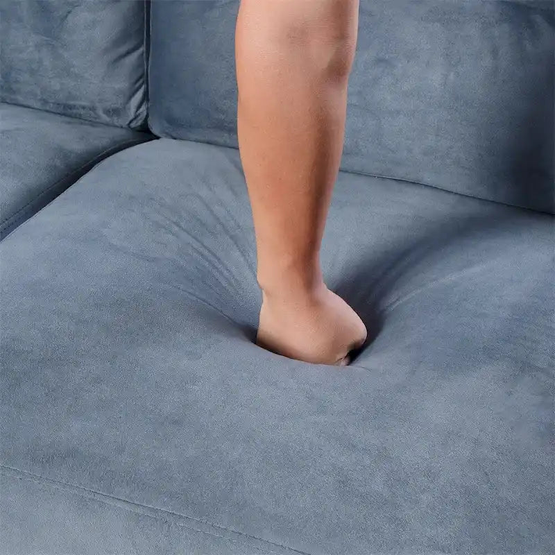 Canapés confortables avec structure et pieds en bois