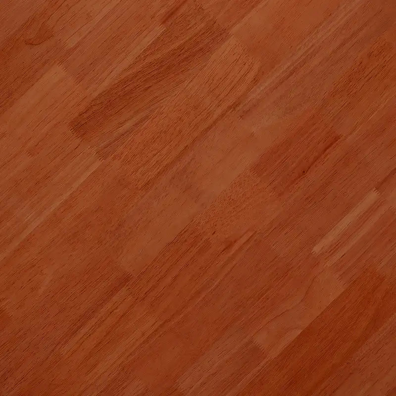 table basse en bois avec accents en rotin synthétique