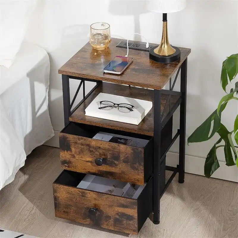 Table de chevet noire avec station de recharge – 15,7P x 13,8L x 23,8H