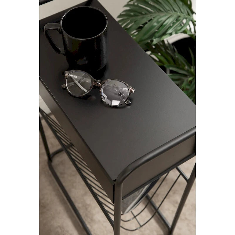 Table d'appoint étroite Kura de Kate and Laurel - 19x9x26