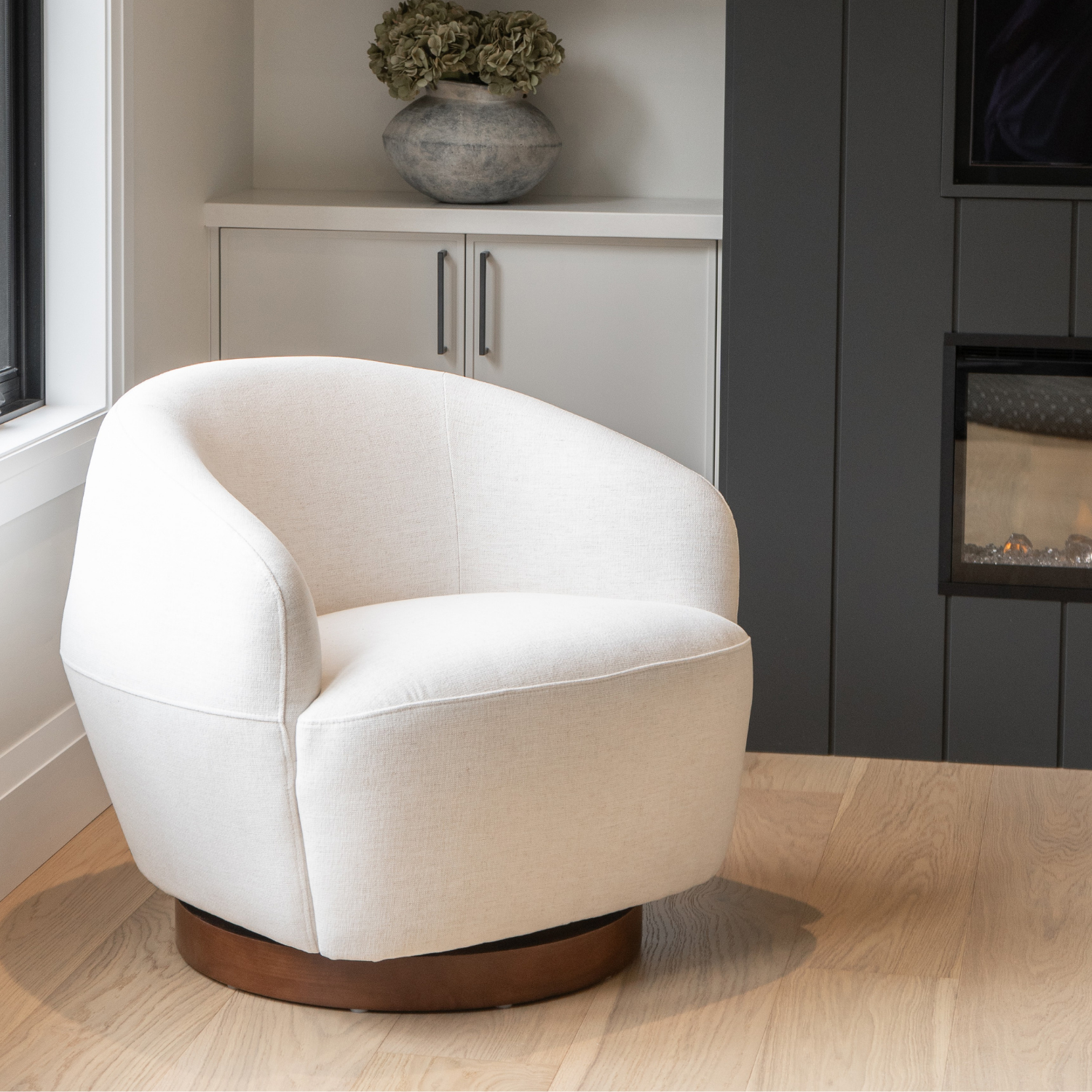 Scandinavian Linen Lounge Chair with Woven, Upholstered