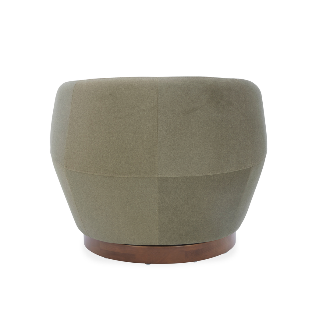 Modern Velvet Lounge Chair with Sculptural, Upholstered - Living Room | Matte Finish
