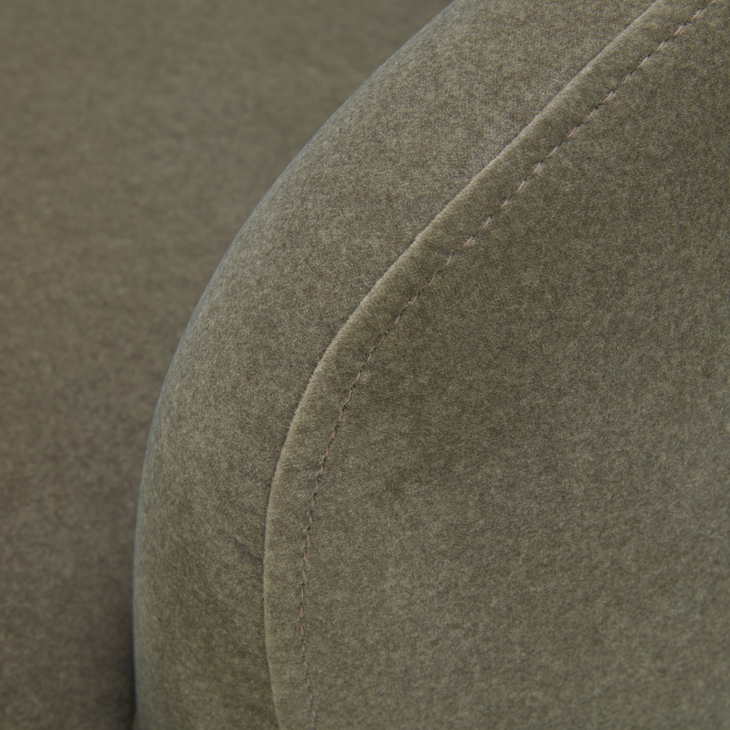 Modern Velvet Lounge Chair with Sculptural, Upholstered - Living Room | Matte Finish