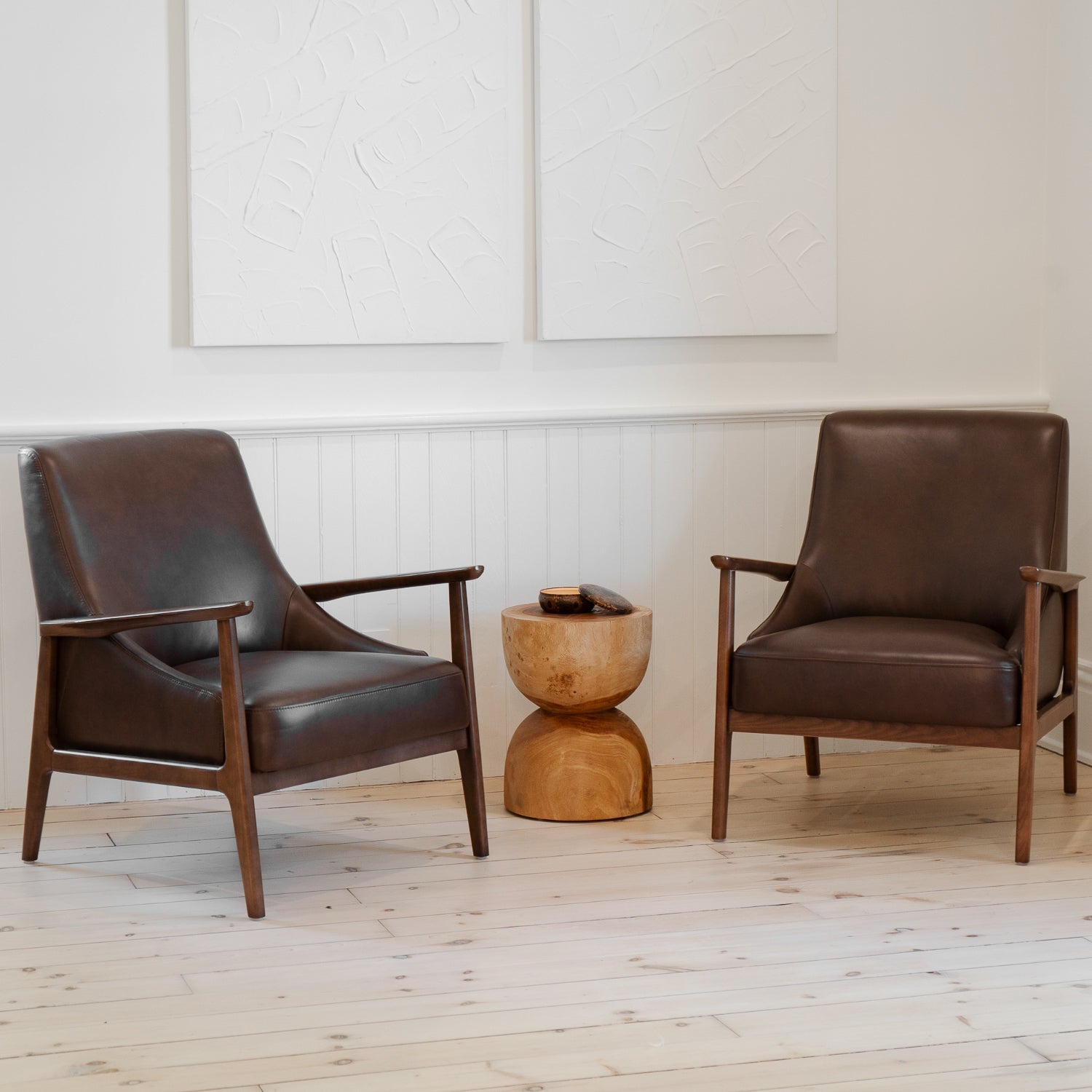 Mid-Century Leather Lounge Chair