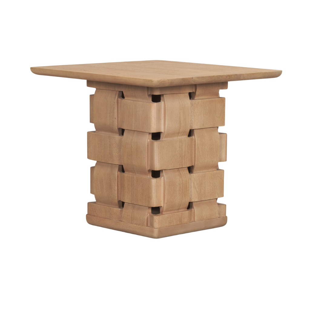 Table d'appoint scandinave en bois de manguier avec détails sculpturaux et tissés