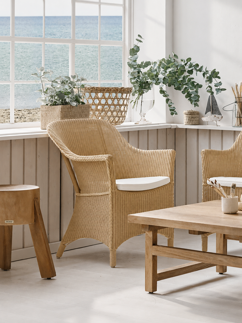 Classic Rattan Lounge Chair