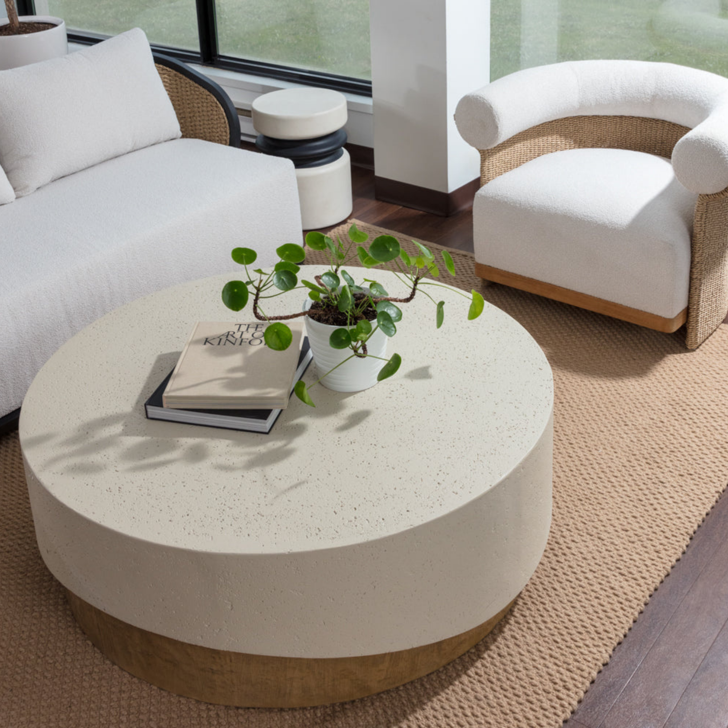Modern Fibre-Reinforced Concrete Coffee Table with Sculptural - Outdoor